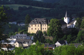 Гостиница Schloßhotel Kurfürstliches Amtshaus Dauner Burg  Даун